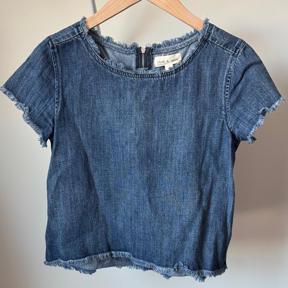 Cloth & Stone Blue Denim Frayed Top